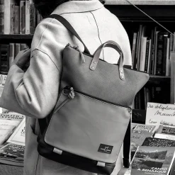 Daniel Chong Mochila Book Holder Iconic Impermeable DZ* Mochilas Book Holder