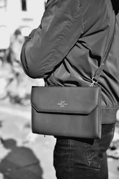 Daniel Chong Sobre de piel* Bolsos De Piel